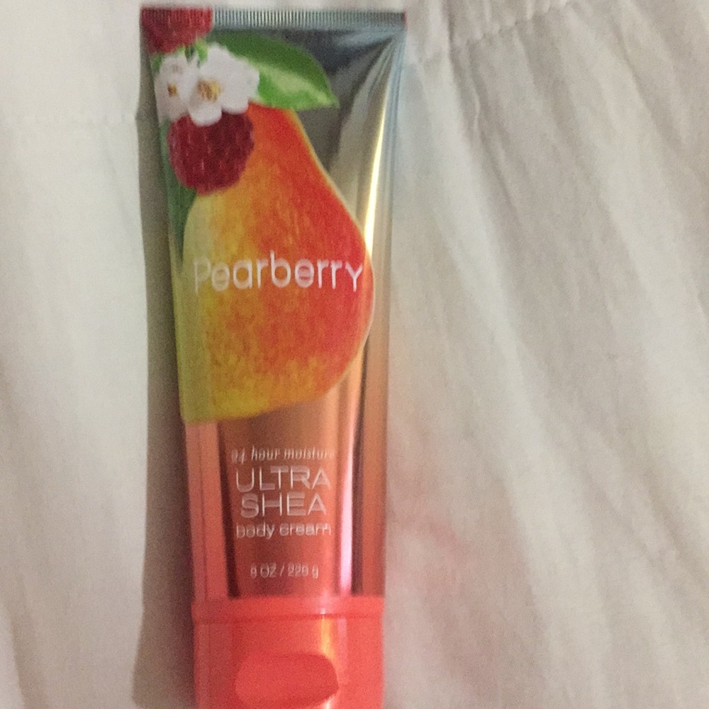 Bath & Body Works Pearberry 24 hour moisture